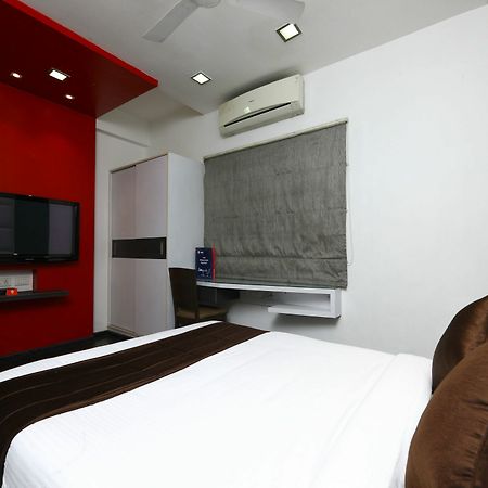 Oyo 9911 Apartment Shylee Niwas Chennai Luaran gambar