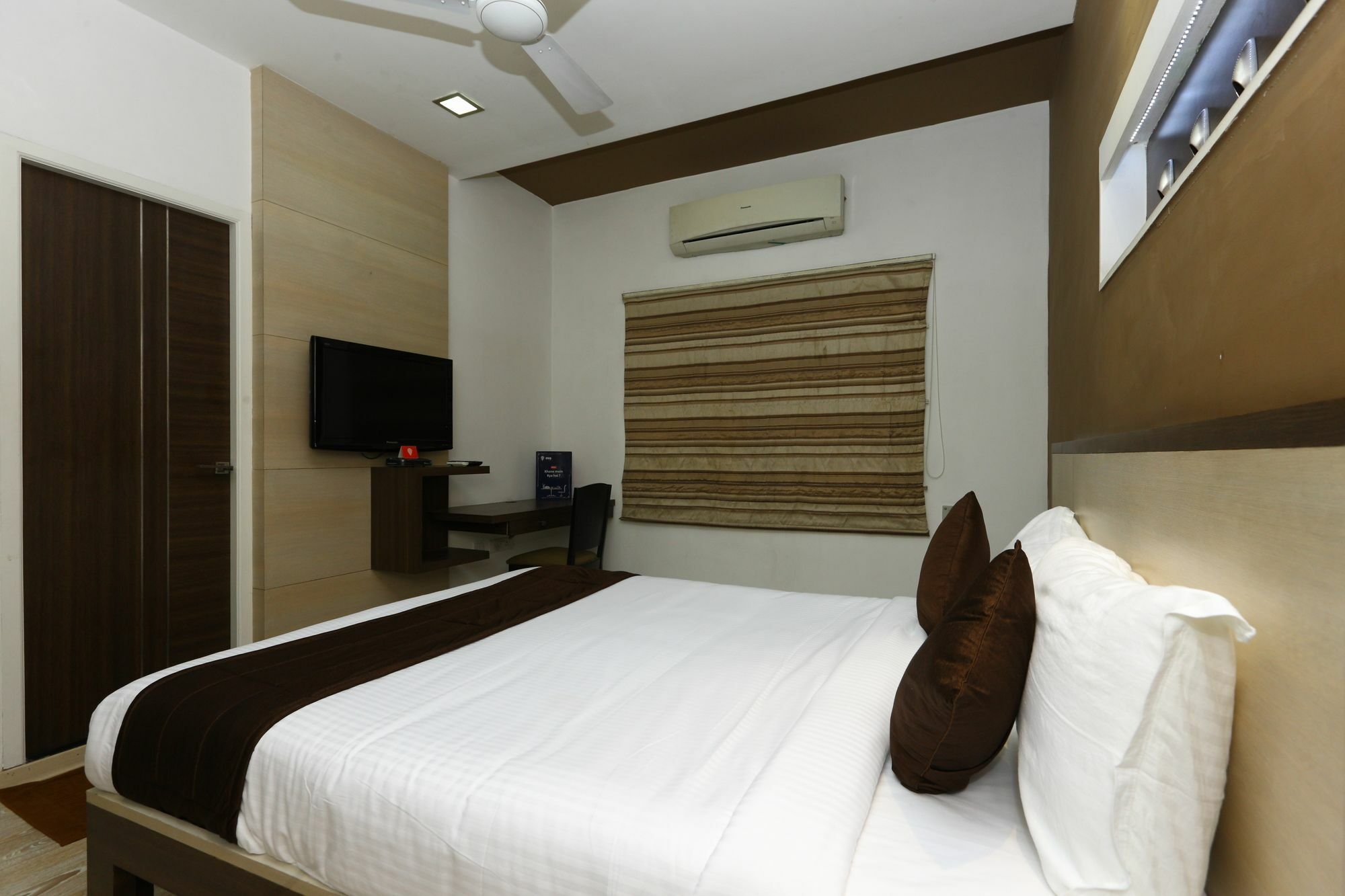 Oyo 9911 Apartment Shylee Niwas Chennai Luaran gambar