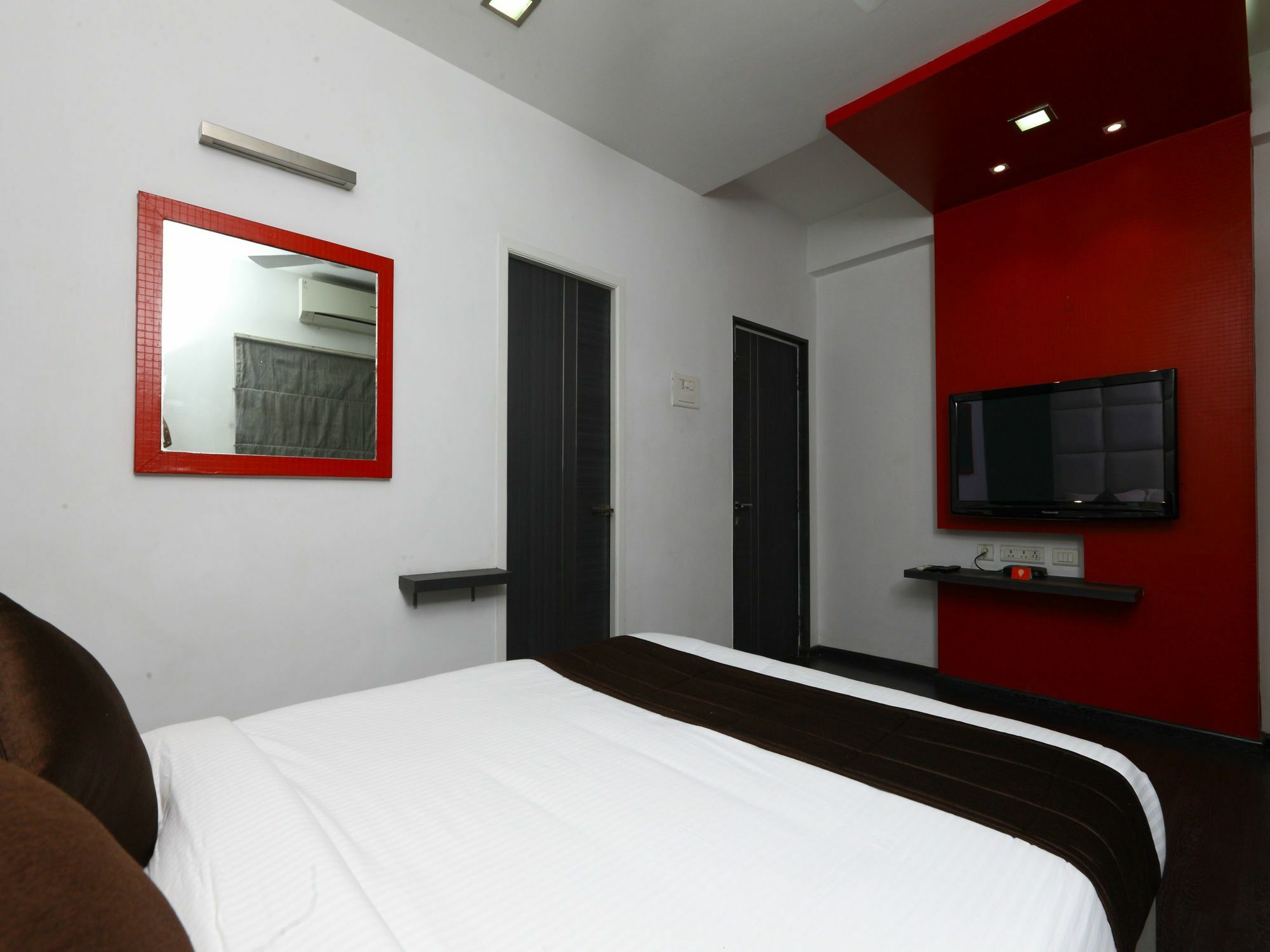 Oyo 9911 Apartment Shylee Niwas Chennai Luaran gambar